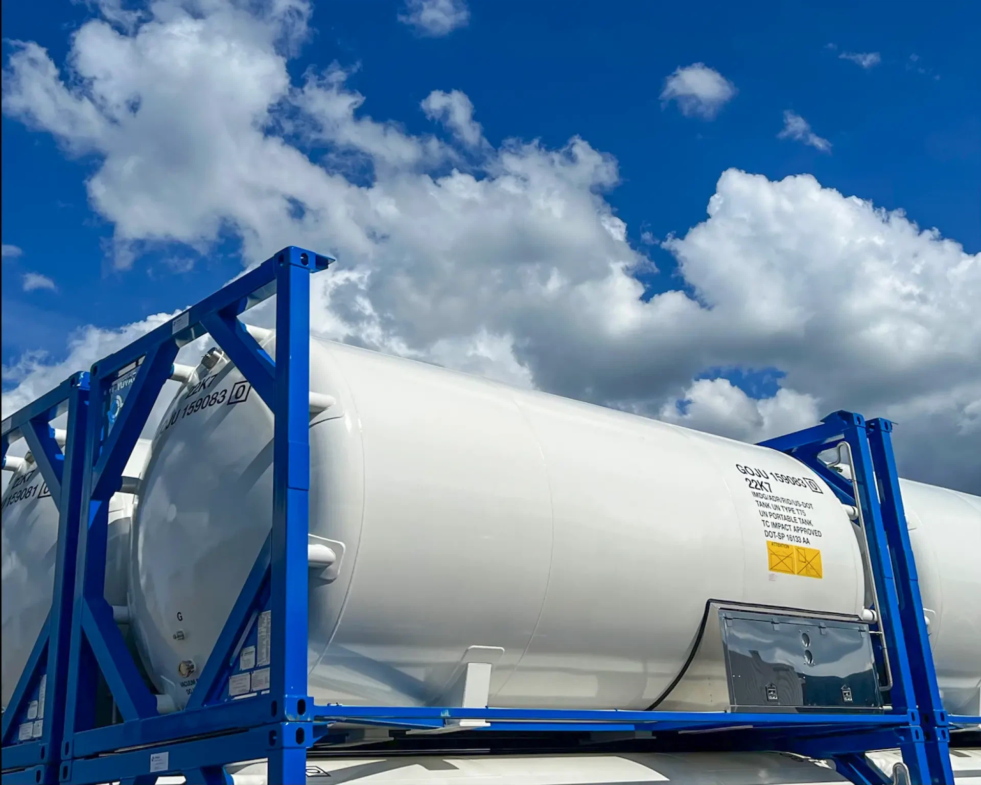 LUZHEN 20ft 40ft Cryogenic T75 ISO Tank Container